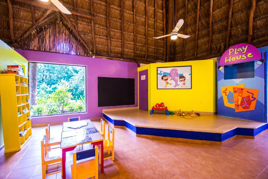 Occidental At Xcaret Destination Hotell Playa del Carmen Eksteriør bilde The Play House
